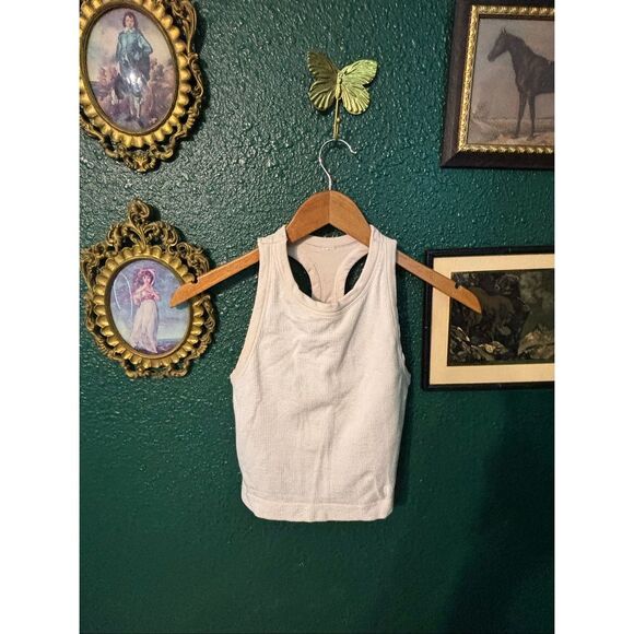 Cream Yoga Nude Pink Cropped Tank Top Sz Small Built In Bra - Picture 1 of 3